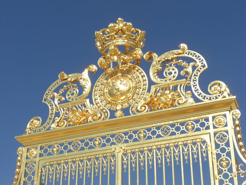 art and craft, sky, day, royalty, architecture, blue, luxury, Gate, outdoors, ornate, Gold, travel destinations, palace, golden, belief, craft, history