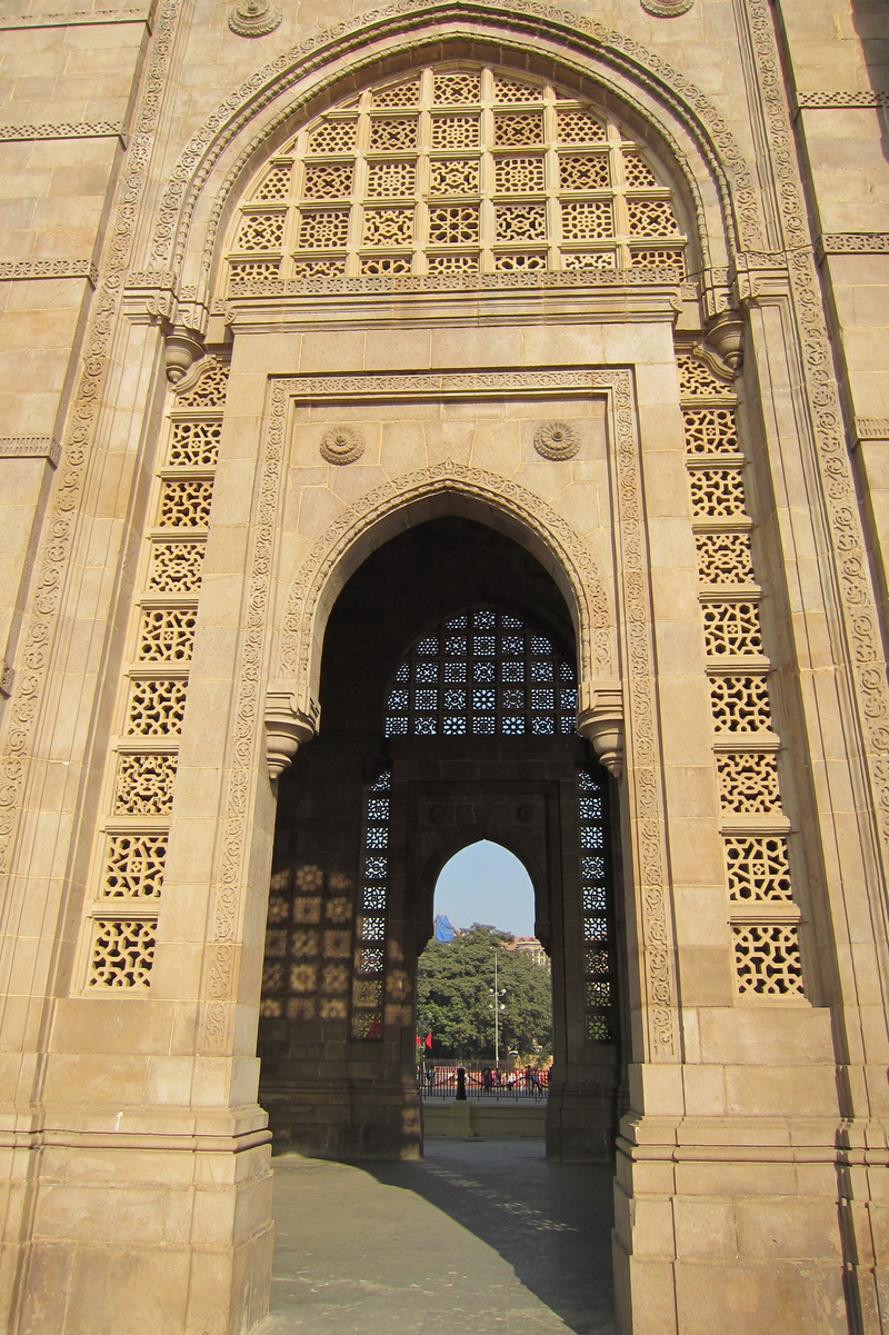 day, building, arch, attraction, city, monument, bombay, ancient, architecture, history, no people, ornate, mumbai, travel destinations, built structure