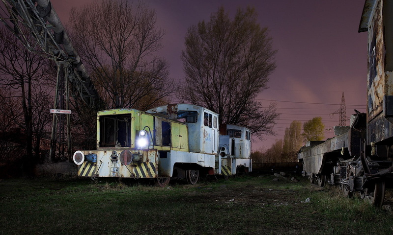 sky, train, abandoned, 720P, no people, stationary, nature, transportation, mode of transportation, train - vehicle, rail transportation, night, bare tree