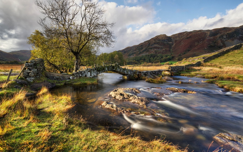 1080P, River, Grass, Autumn, Bridge, Clouds, Trees, Hills