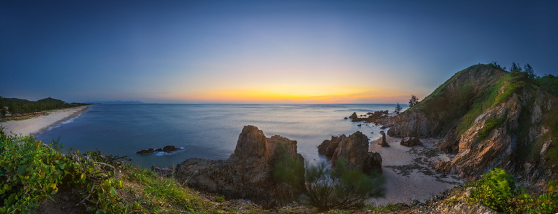 beauty in nature, sea, beach, skin, landscape, quang binh, seascape, tranquility, no people, plant, sun, vietnam, tranquil scene, land, outdoors, environment