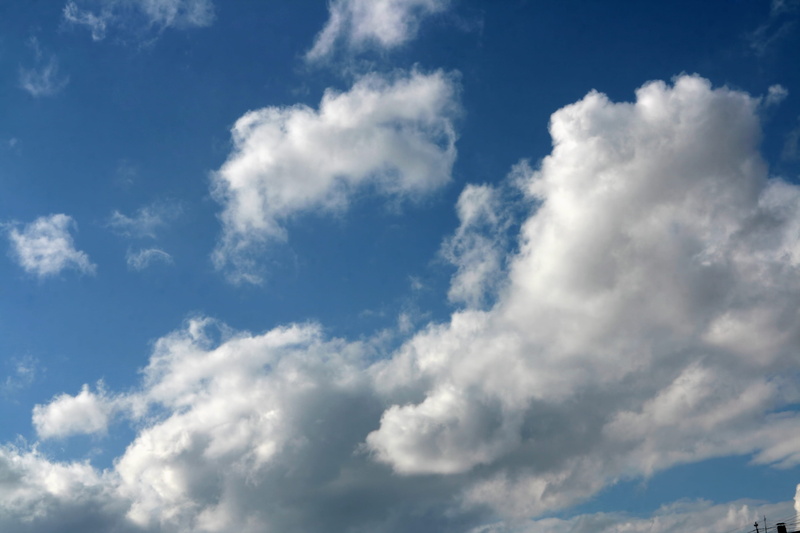 climate, clean, beauty in nature, overcast, softness, cloud - sky, wind, dramatic sky, backgrounds, scenics - nature, atmosphere, nature, meteorology, blue