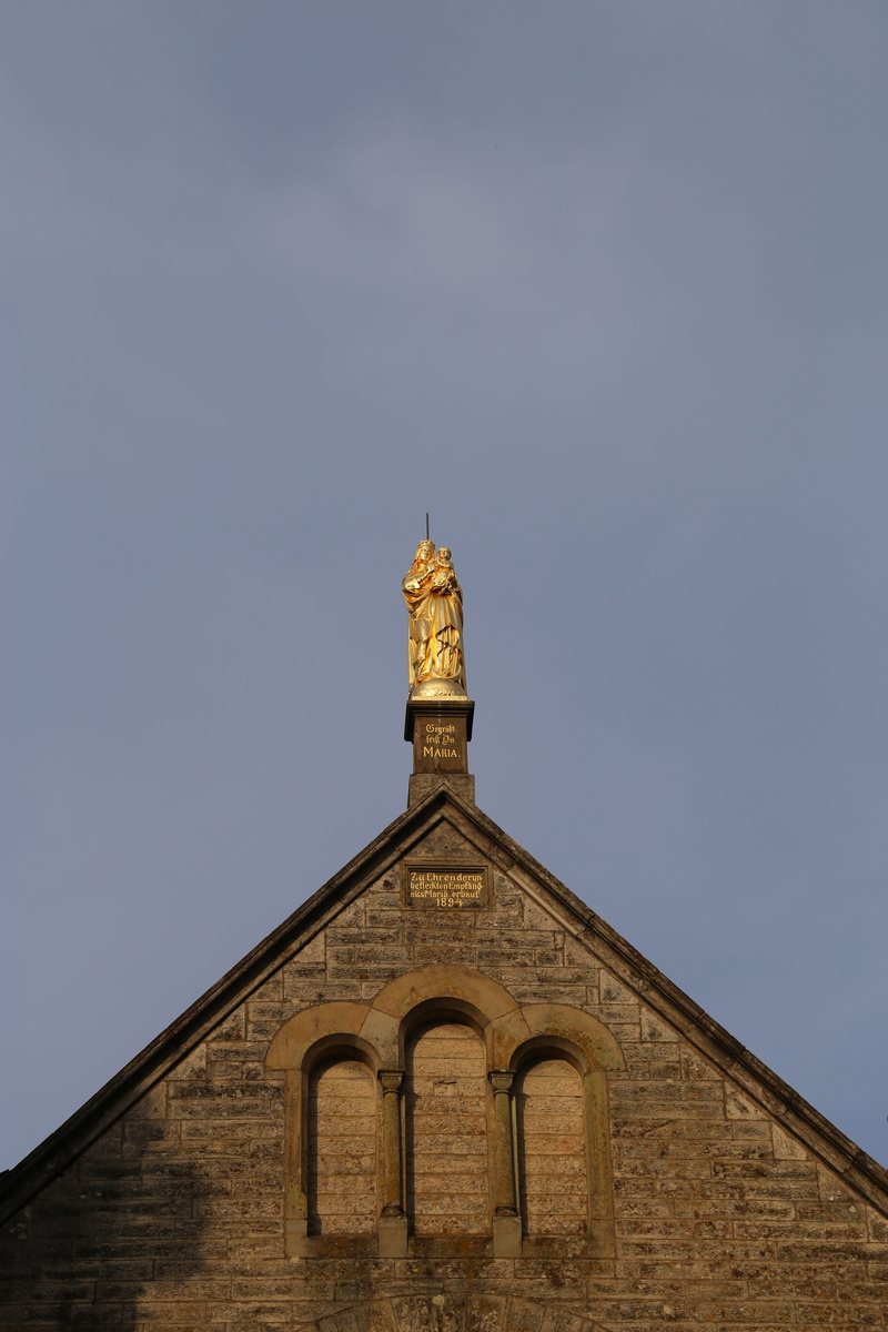 built structure, spire, the past, tower, sculpture, belief, low angle view, history, religion, christianity, 5K, no people, gold, statue, building, spirituality