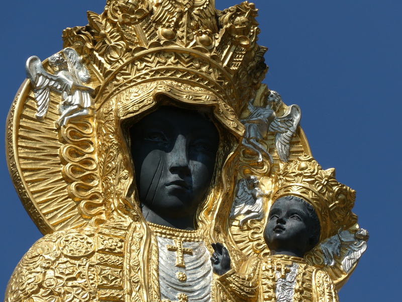 statue, belief, częstochowa, built structure, faith, gold colored, church, ornate, clear up, 4K, sculpture, the past, human representation, building, place of worship