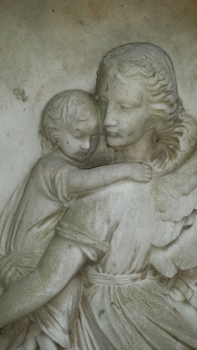 female likeness, togetherness, christen, holy mother, eyes closed, mother, male likeness, young, statue, creativity, mother of god, representation, christianity