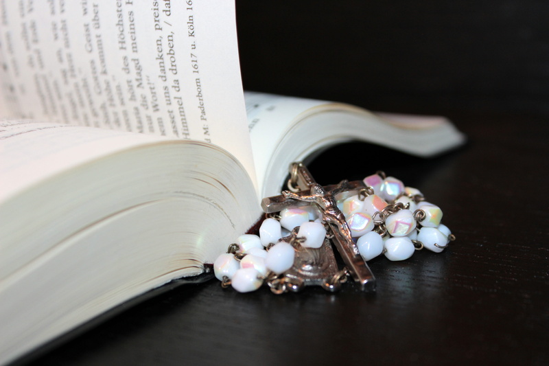 hope, selective focus, pendant, studio shot, cross, christ, no people, open, necklace, black background, prayer book, luxury, prayer, mourning, hymnal