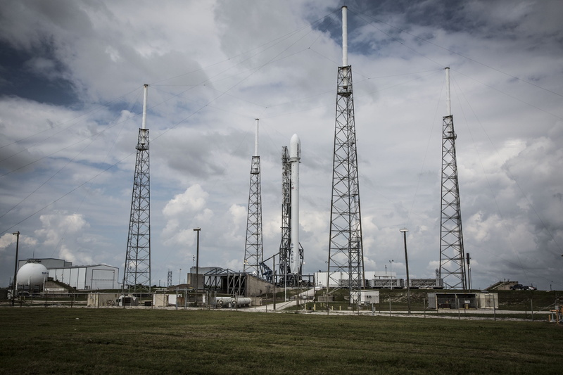 factory, spacex, industry, transport, rocket engine, rocket, speed, plant, science, spaceship, day, power, cloud - sky, missile, vehicle, landscape, architecture