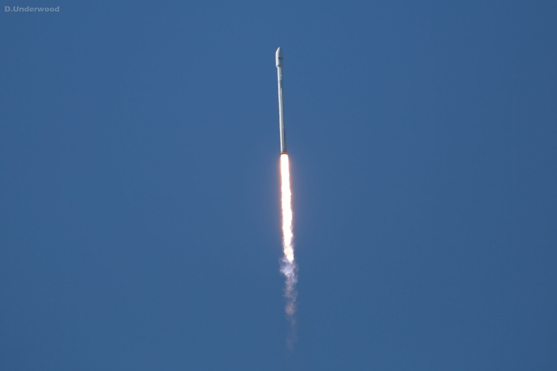 fuel, missile, cloud - sky, vehicle, vapor trail, space, mode of transportation, airplane, pollution, spaceship, air pollution, spacex, cape canaveral