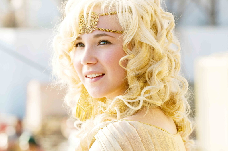 close-up, adult, happiness, focus on foreground, portrait, blond hair, young women, young adult, warm clothing, one person, smiling, headshot, women, beautiful woman