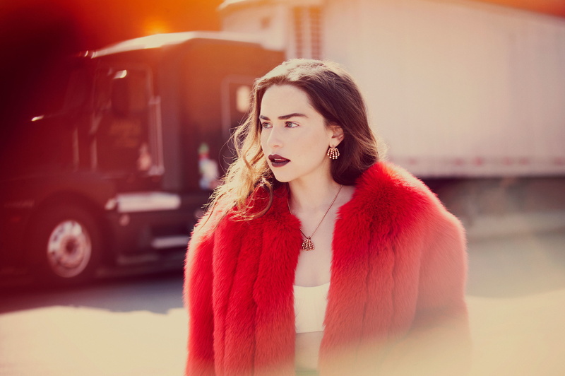 2K, women, beauty, warm clothing, looking, clothing, hairstyle, one person, Emilia Clarke, portrait, standing, lifestyles, young adult, beautiful woman