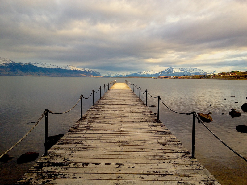 outdoors, the way forward, puerto natales, tranquility, water, nature, 2K, no people, land, landscape, sea, post, pier, direction, tranquil scene, diminishing perspective