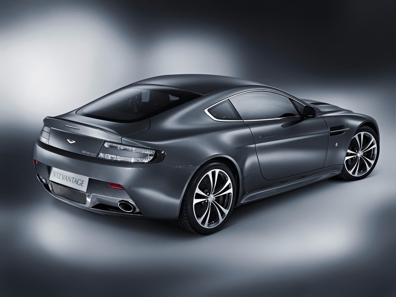 Aston Martin V12 Vantage, vitality, racecar, modern, motorsport, luxury, gray, transportation, indoors, 720P, alternative energy, motor vehicle, wheel