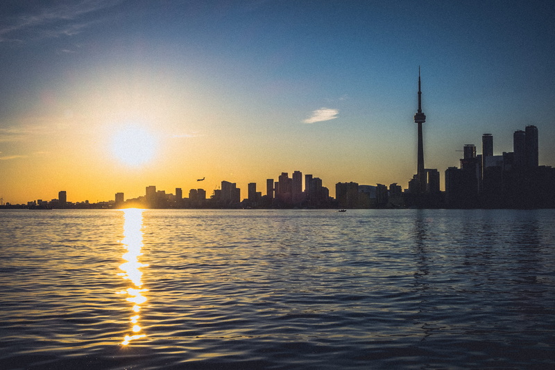 sky, waterfront, nature, city, architecture, tower, 4K, sun, spire, landscape, skyscraper, fujifilm, modern, skyline, cityscape, outdoors, financial district
