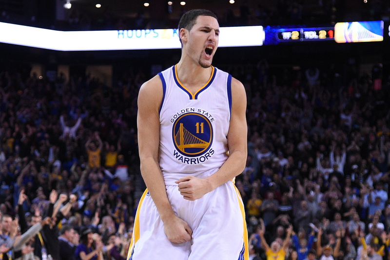 looking, stadium, competition, performance, basketball, showing, sport, focus on foreground, audience, new York City, klay thompson, real people, adult