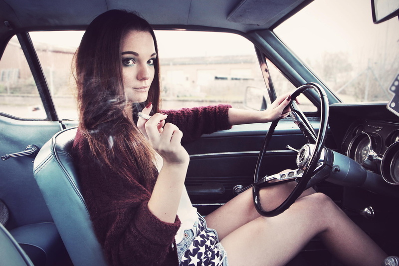real people, adult, mustang, lifestyles, portrait, car, Margot Entz, hairstyle, ford, leisure activity, transportation, one person, motor vehicle, travel