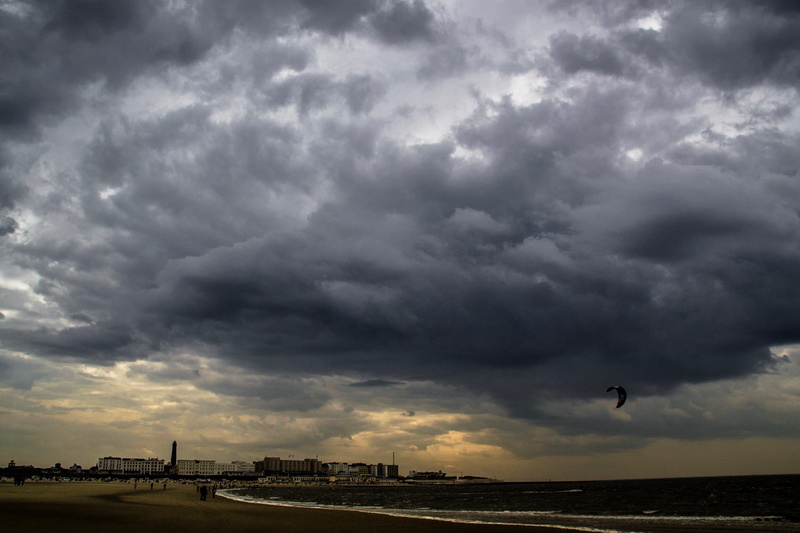 built structure, beach, beauty in nature, nature, sky, stormy, overcast, clouds, germany, storm, one animal, cloud - sky, dramatic sky, power in nature