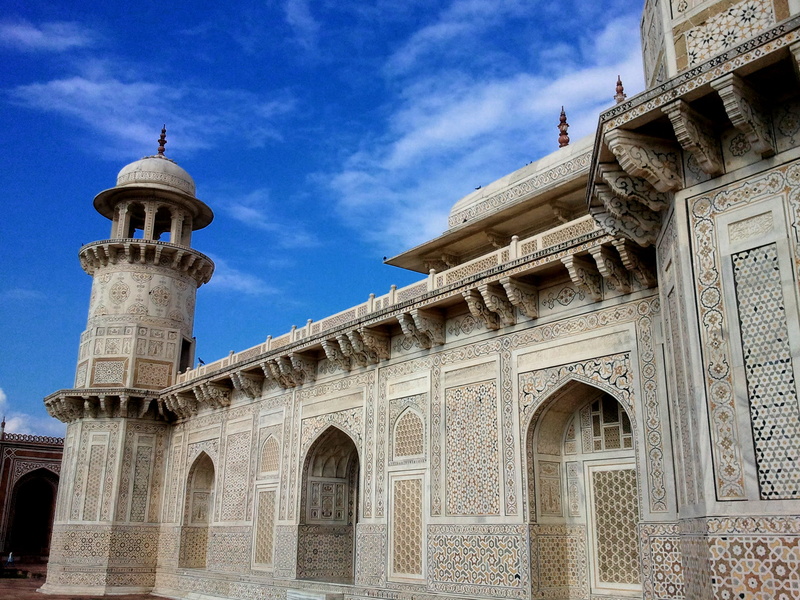 historical site, ancient, minaret, travel, landmark, tourism, clouds, Asian architecture, sunrays, skylight, day, blue sky, building exterior, no people