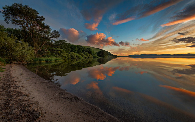 non-urban scene, orange color, tranquility, cloud - sky, sunset, water, idyllic, lake, loch, land, leven, reflection, no people, scenics - nature, nature