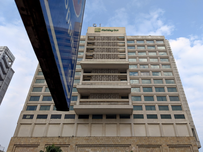 low angle view, city, skyscraper, bridge, building exterior, holiday inn (ashok nagar red light), built structure, nature, tall - high, day, 4K, india