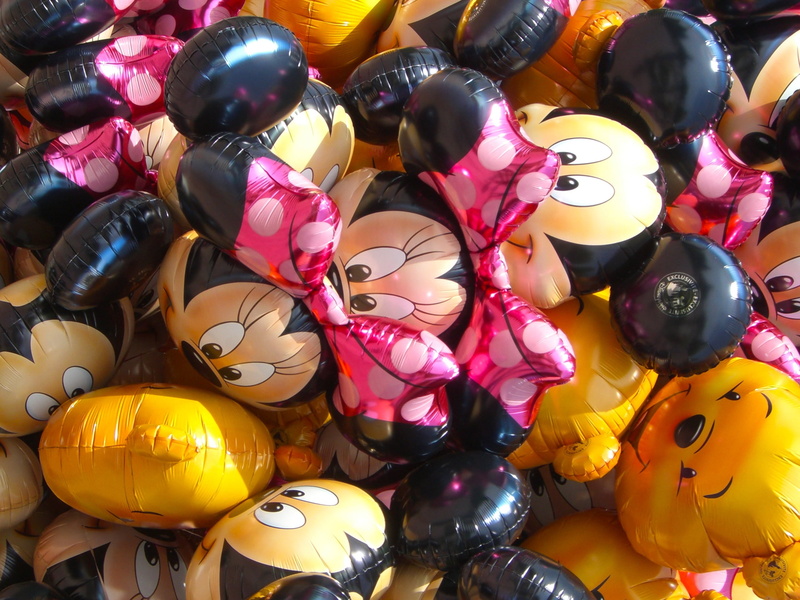 market stall, abundance, for sale, close-up, full frame, mouse, creativity, day, large group of objects, assorted, retail display, choice, representation