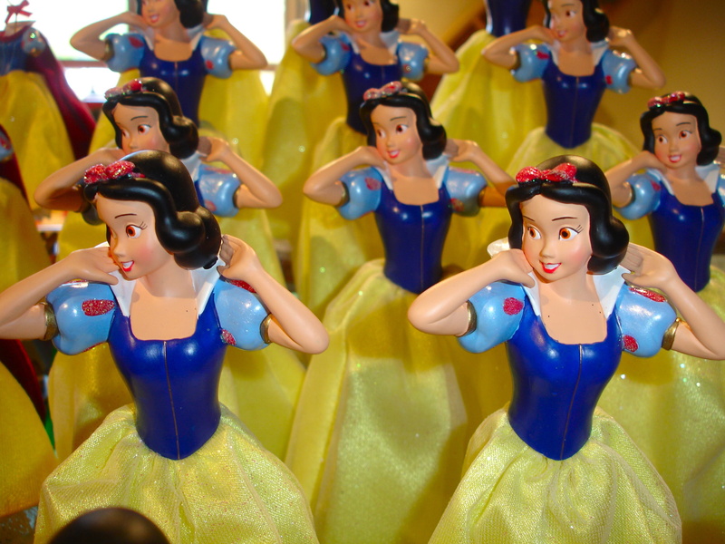 Disneyland, figurine, leisure activity, Paris, memorabilia, human representation, indoors, people, male likeness, yellow, women, toy, childhood, toys, Paris