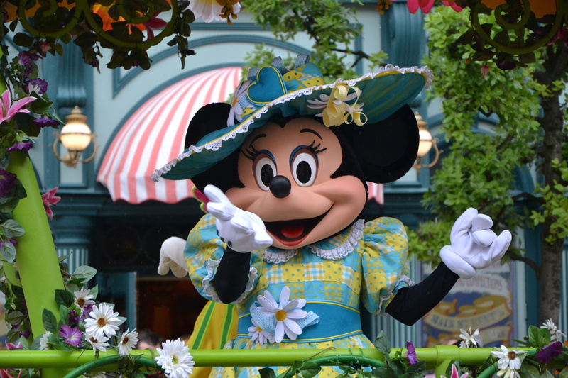clothing, flower, minnie mouse, multi colored, flowering plant, parade, day, nature, mouse, no people, representation, disneyland paris, sculpture, human representation