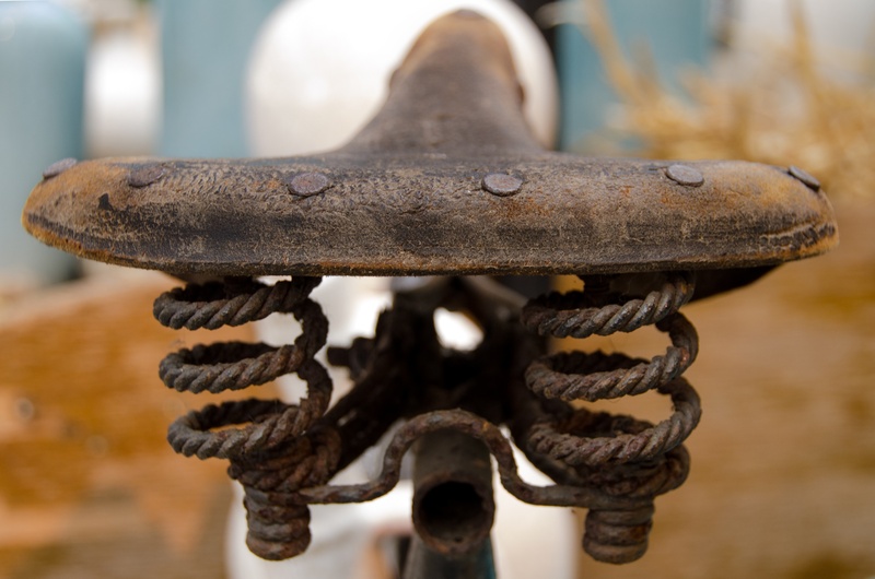pedal, seat, 4K, water, selective focus, transportation, strength, black, cycling, weathered, pattern, rope, run-down, brown, iron - Metal, frame, tire