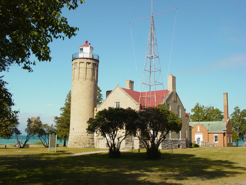 water tower - storage tank, tower, city, architecture, land, Lighthouse, water conservation, nature, tourist attraction, plant, blue, no people, clear sky