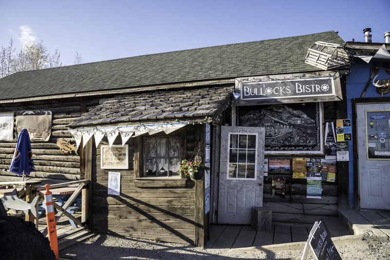 clear sky, wood - material, facade, Yellowknife, sky, Bullocks, architecture, text, town, sunlight, built Structure, 5K, sunny, entrance, restaurant, Bistro