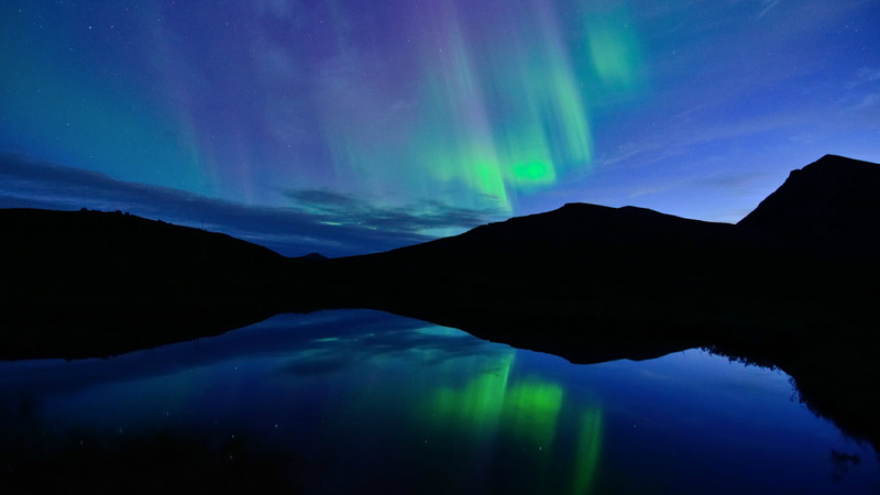 space, tranquil scene, 1080P, night sky, beauty in nature, tranquility, mountain range, sky, reflection, night, phenomenon, atmosphere, star - space, blue