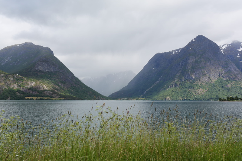 norway, 5K, mountain peak, no people, cloud - sky, grass, day, clouds, fjord, water, plant, nature, lake, mountain range, scenics - nature, beauty in nature