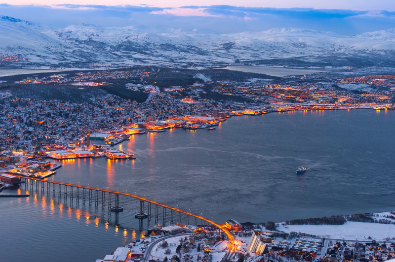 2K, city, river, Norway, Tromsø