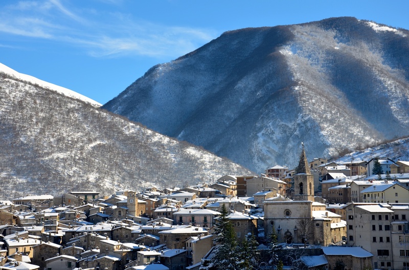 house, abruzzo, italy, snowcapped mountain, white color, mountain, cold temperature, winter, sunlight, city, sky, architecture, scanno, 4K, built structure