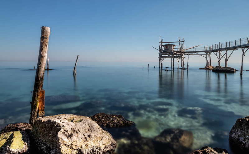 scoglio, beach, trabocchi, fishing, rock, land, tranquility, non-urban scene, sea, holiday, sassi, abruzzo, outdoors, sky, beauty in nature, rocks, italy