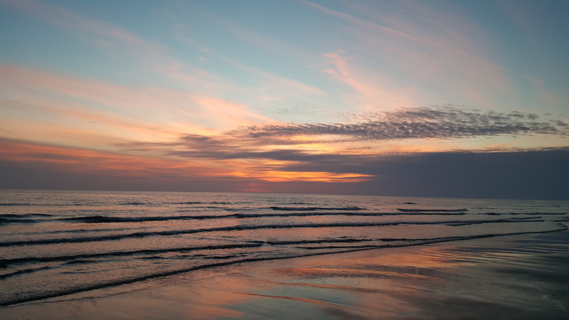horizon over water, nederland, land, beach, no people, horizon, outdoors, 5K, nature, sand, cloud - sky, scenics - nature, orange color, beauty in nature