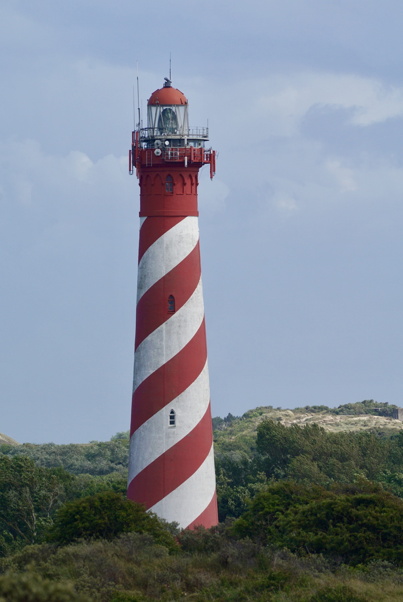 sky, land, Duin, outdoors, protection, 5K, striped, north sea, built structure, beacon, security, landmark, guidance, Lighthouse, no people, cloud - sky