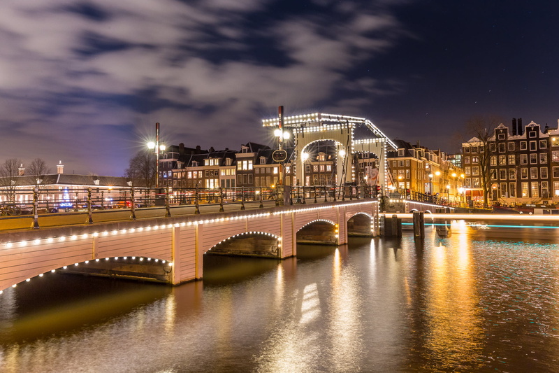 canal, dusk, river, reflection, architecture, Netherlands, bridge - Man Made Structure, famous Place, photo, city, illuminated, Magere brug, landscape