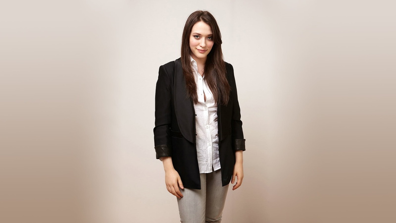 simple background, actress, brunette, Kat Dennings, 2K
