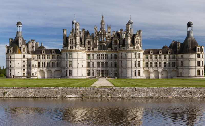 cloud - sky, travel destinations, building, no people, castle, architecture, reflection, built structure, sky, nature, city, de, chateau, building exterior
