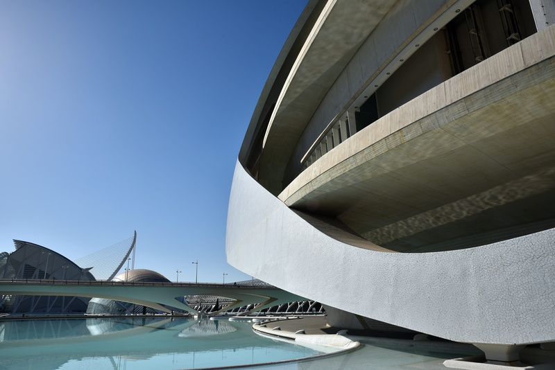 city, spain, building, day, outdoors, cityscape, built structure, water, style, white, tourism, sky, valencia, clear sky, famous, architecture, no people