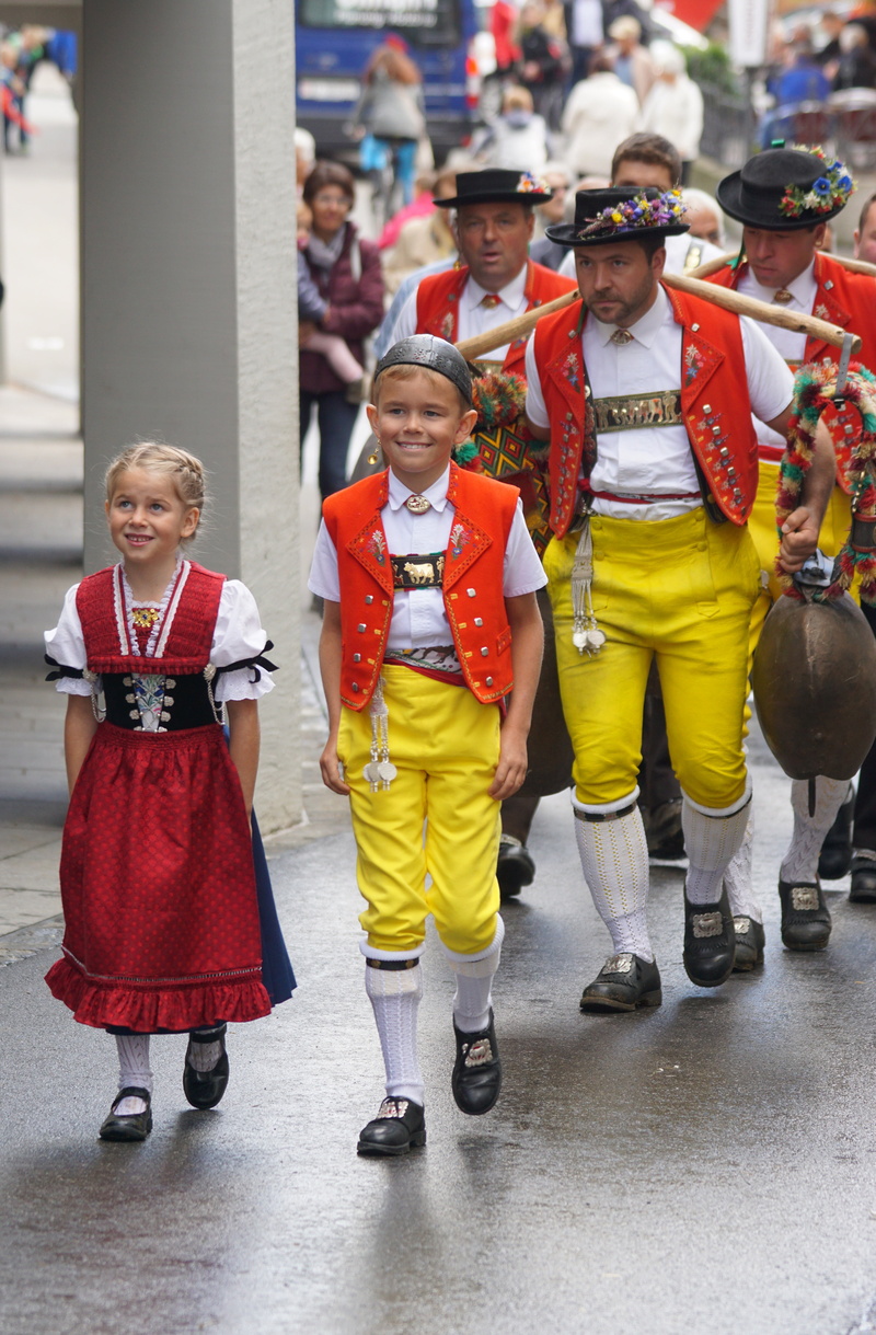 people, cultures, traditional Clothing, costume, child, city, childhood, girls, lifestyles, standing, 5K, appenzell, day, togetherness, switzerland, females