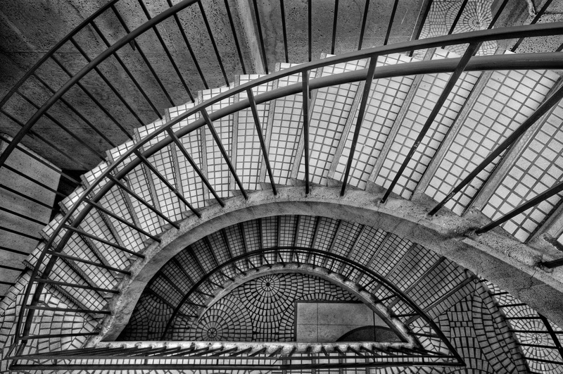 metal, 2K, low angle view, architectural feature, architecture and art, ceiling, design, spiral, pattern, arch, built structure, mosaic, railing, tiles