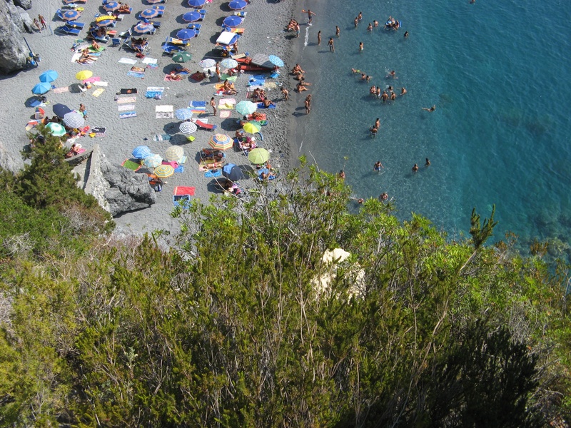 san nicola arcella, crowd, land, trees, built structure, 2K, water, transportation, plant, building exterior, sun, umbrellas, beach, day, outdoors, large group of people