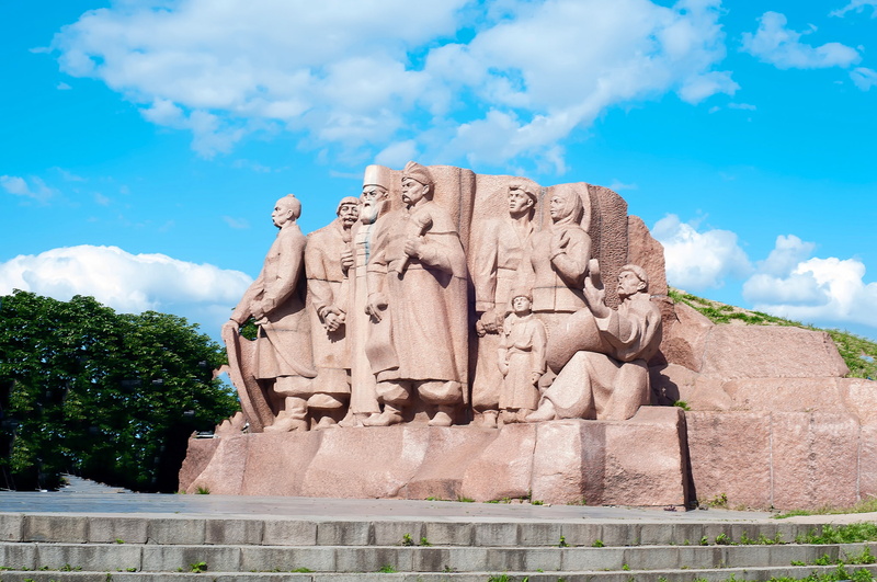 Ukraine, Arch of Friendship of peoples, In commemoration of the reunification of Ukraine with Russia, Kiev, 1080P, Pereyaslav Rada