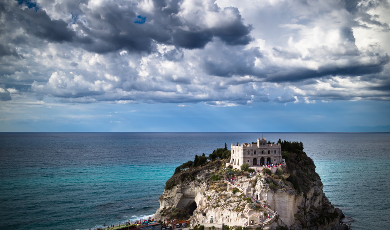 nature, built structure, beauty in nature, outdoors, tropea, the past, architecture, holiday, calabria, history, sea, water, sky, monument, landscape, no people
