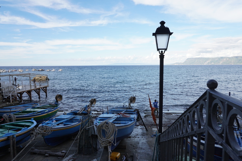 calabria, water, railing, beauty in nature, street light, Lamppost, 5K, day, no people, scenics - nature, cloud - sky, lighting equipment, Boats, outdoors