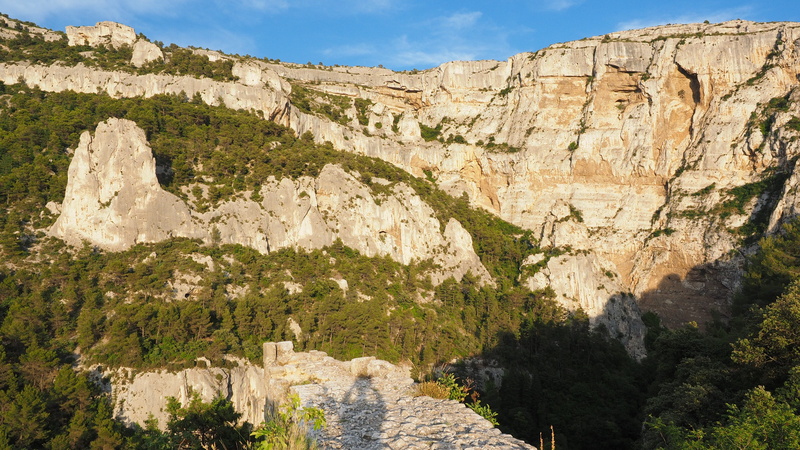 karst area, Karst Landscape, non-urban scene, national Park, plant, fontaine-de-vaucluse, burgruine, eroded, castle of philippe de cabassolle, travel Locations