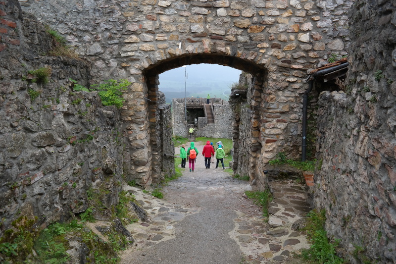 group of people, castle gate, photo, shield wall, old ruin, goal, built structure, castle ruin, masonry, children, men, castle, four, forward, direction
