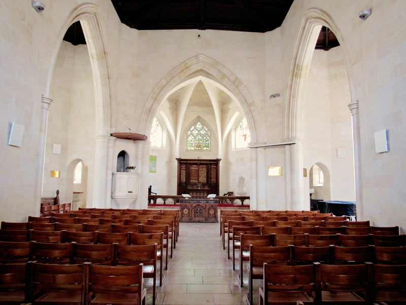 in a row, jesus, 4K, spirituality, bible, pew, indoors, gothic style, day, church, architecture, prayer, holy, christian, jerusalem, religion, aisle, synagogue