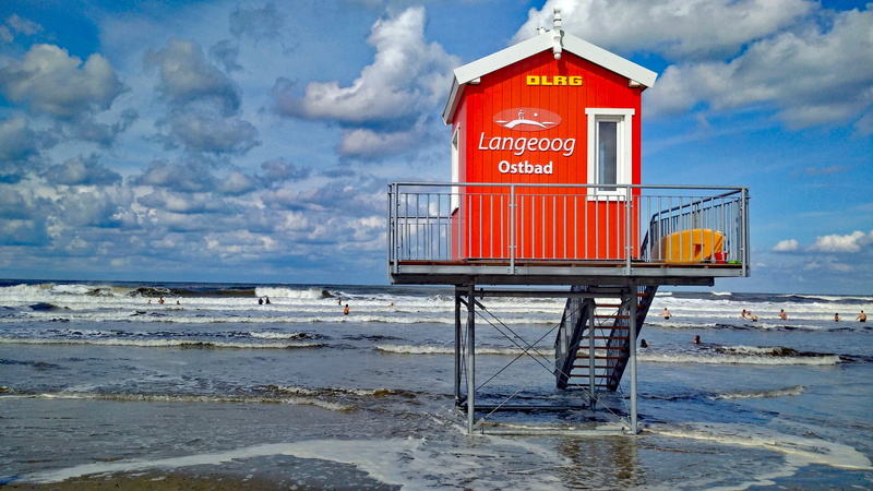 waters, north sea, sign, no people, land, 4K, communication, horizon over water, sky, north sea island of, langeoog, cloud - sky, hut, water, lifeguard hut